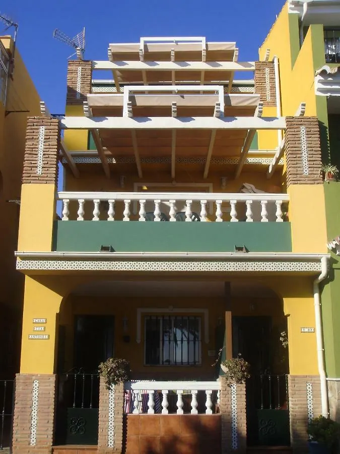 Apartamentos Casa Tia Antonia Málaga İspanya